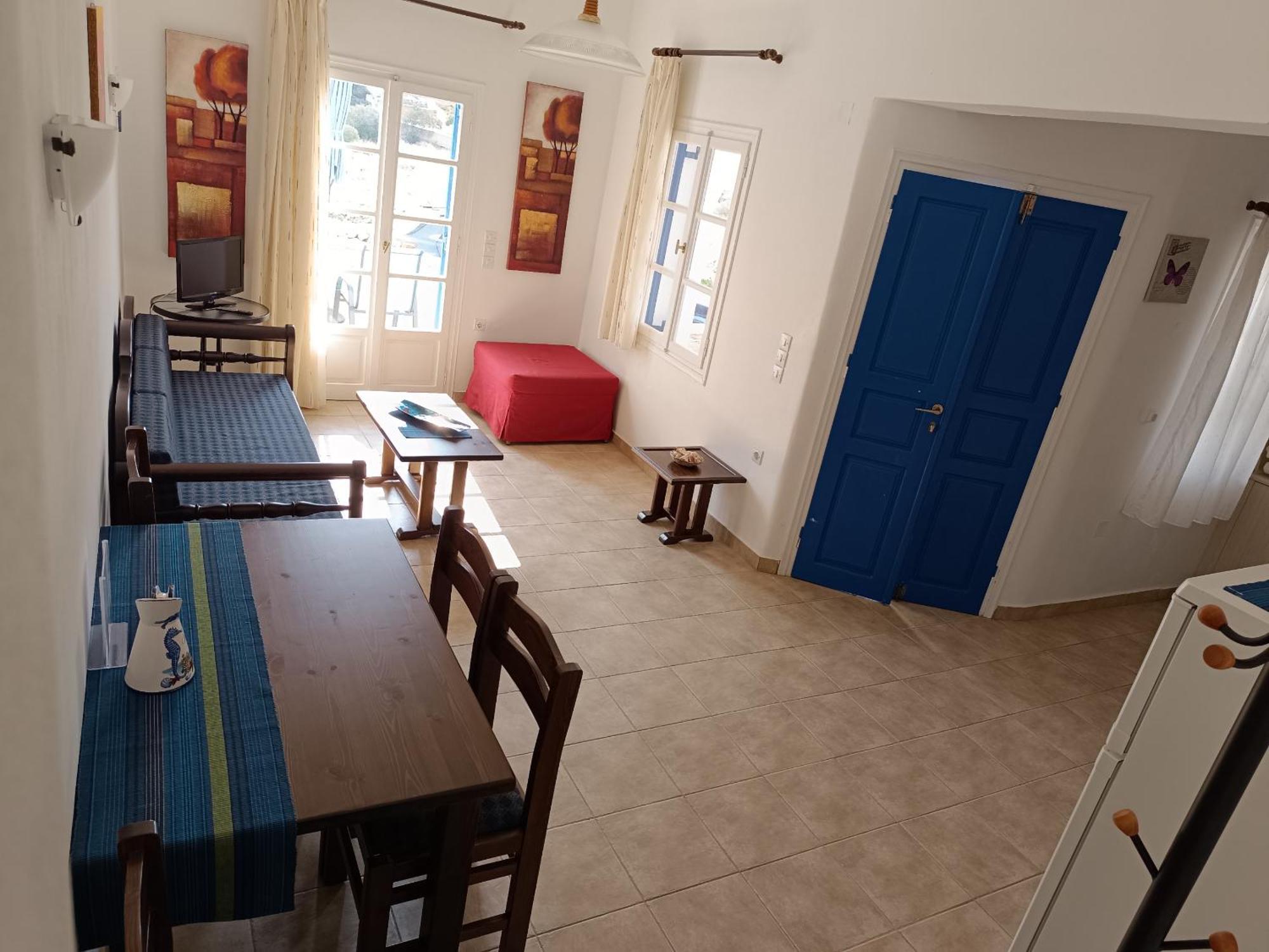 Ioli Apartments Alopronia Ngoại thất bức ảnh