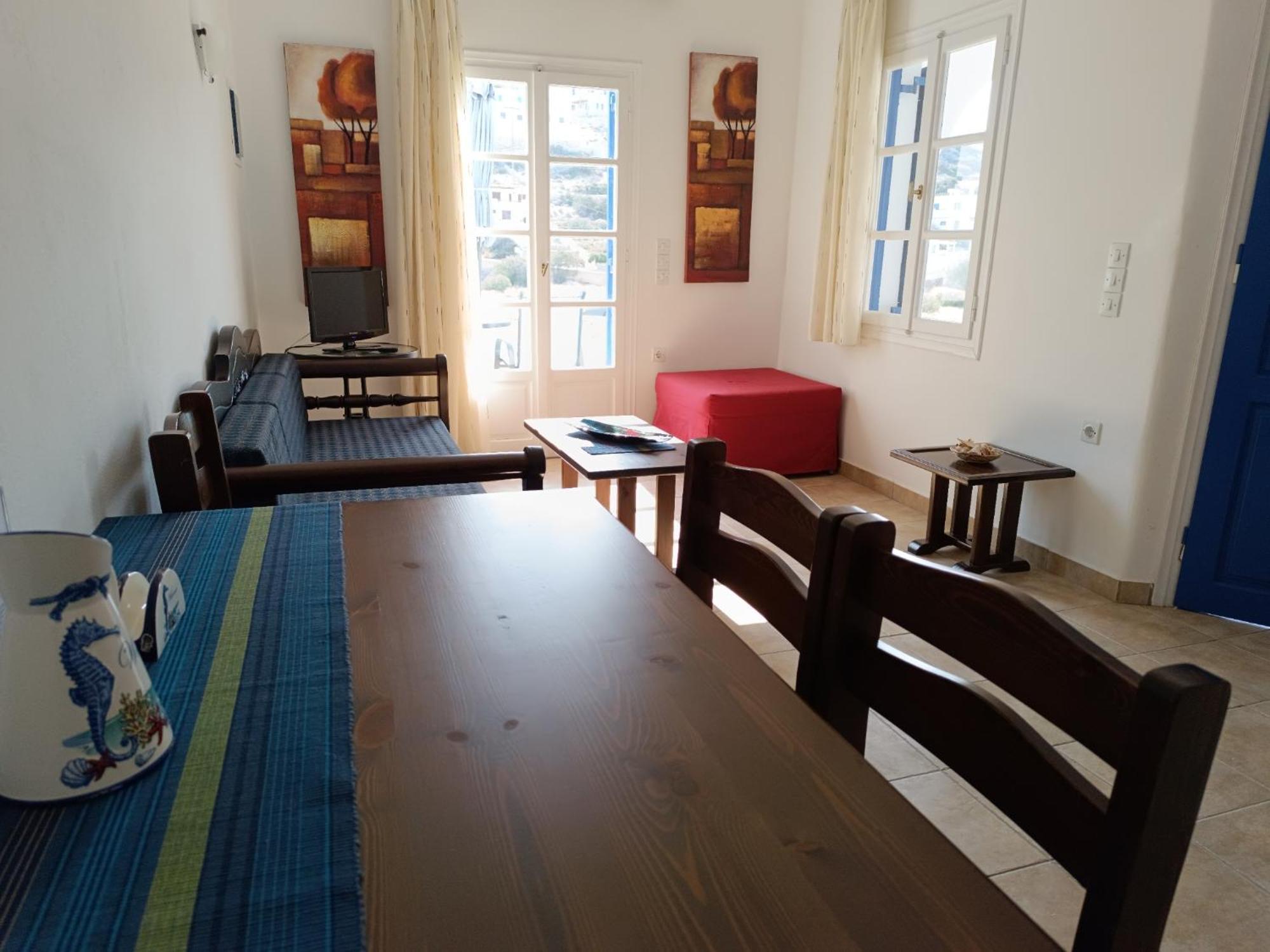 Ioli Apartments Alopronia Ngoại thất bức ảnh